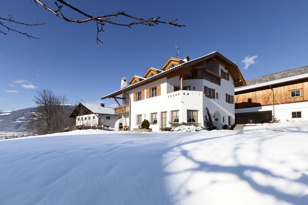 Appartement Huber Brunico Exteriér fotografie
